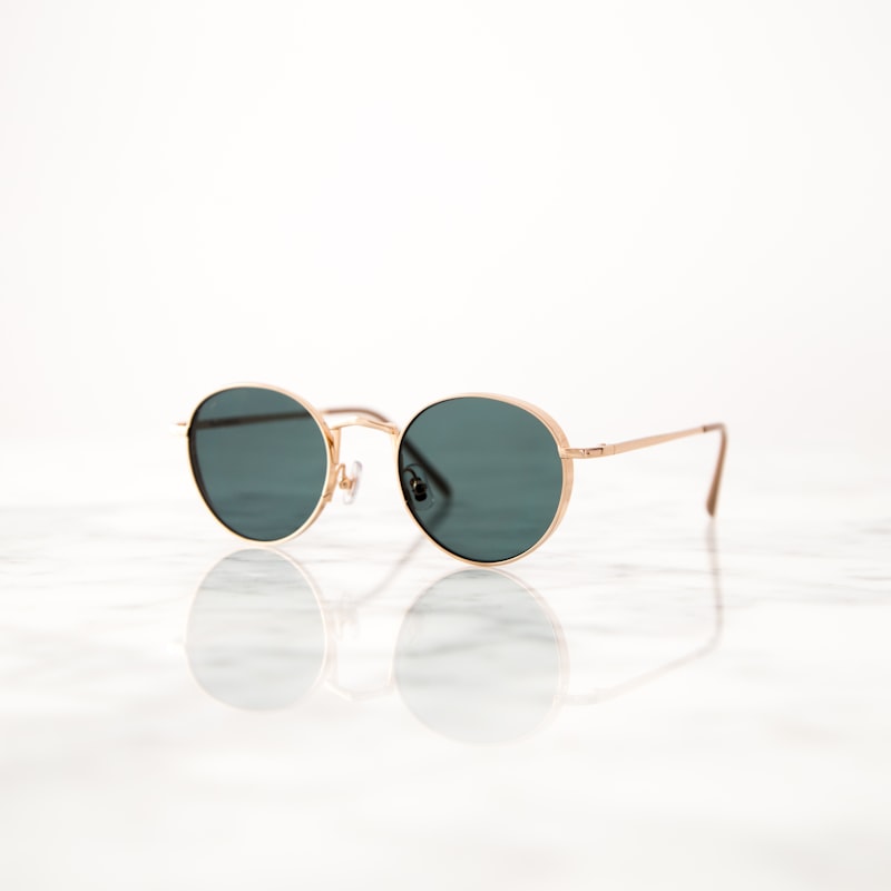 Glasses style 2